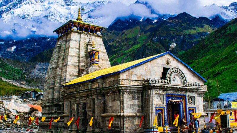 Kedarnath Yatra: धाम के लिए हेली सेवा का पहला चरण संपन्न, अब मानसून खत्म होने के बाद फिर से शुरू होगी
