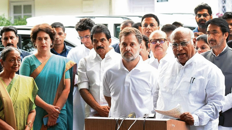 Kharge, Rahul, Priyanka among Congress’s 40 star campaigners for Bihar Assembly polls