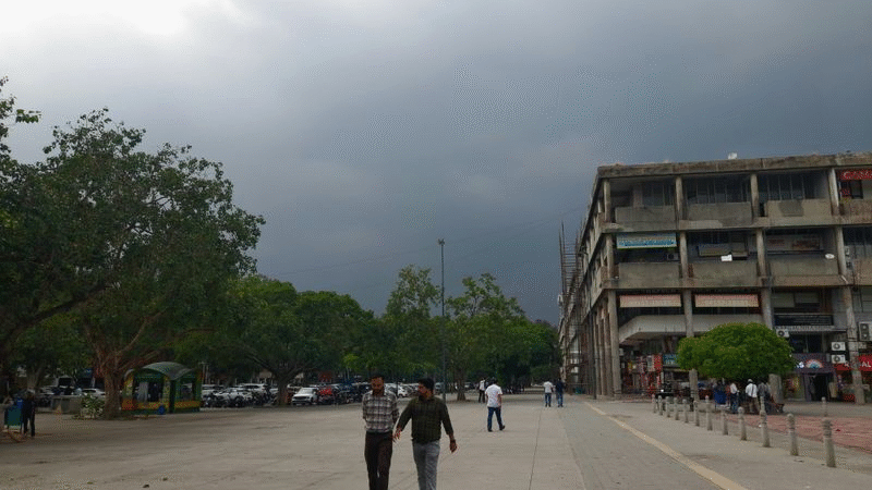 Tricity experiences significant temperature dip as post-monsoon chill sets in