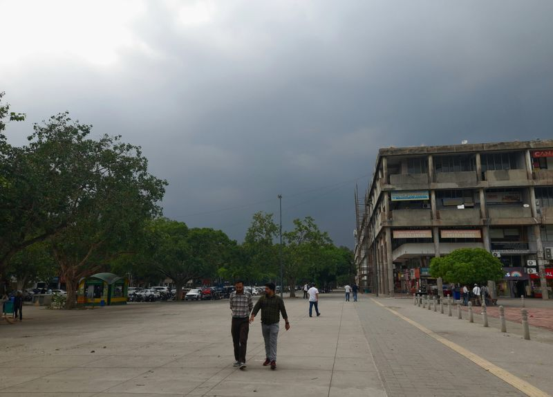 Tricity experiences significant temperature dip as post-monsoon chill sets in